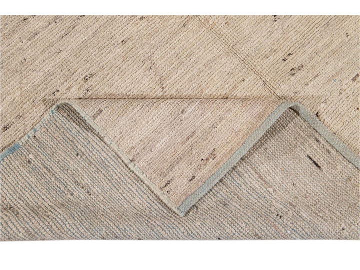 Modern Moroccan-Style Wool Rug 5 X 8