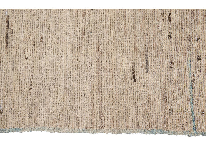 Modern Moroccan-Style Wool Rug 5 X 8