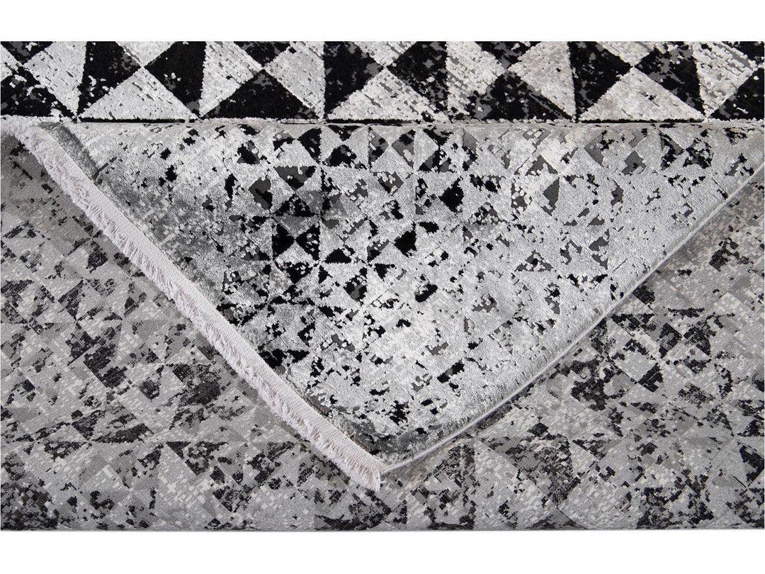Contemporary Wool and Silk Rug 8 X 11