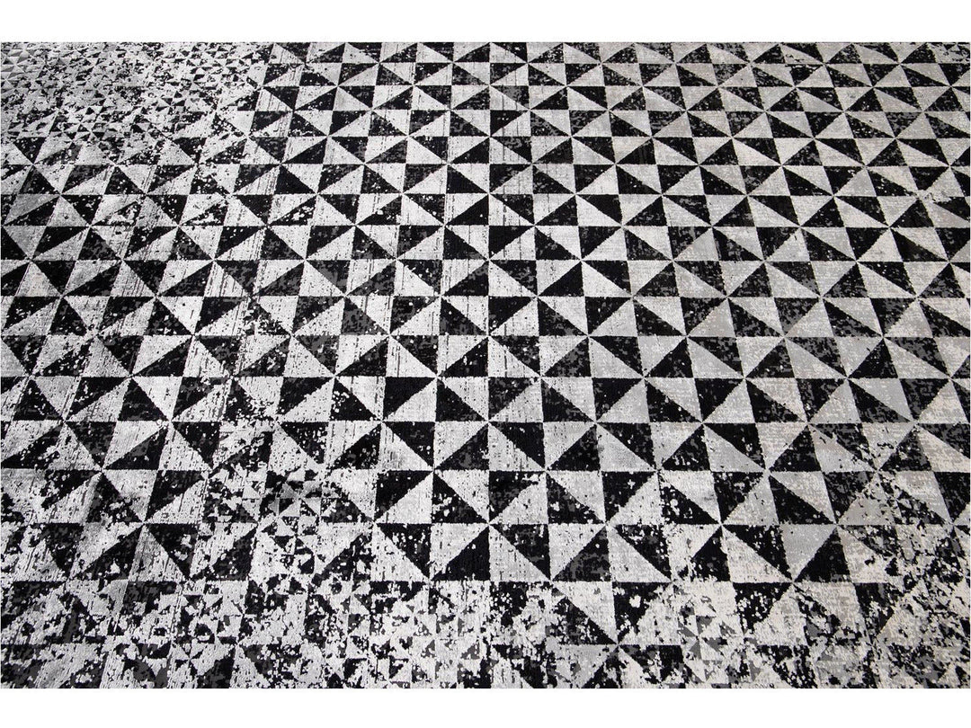 Contemporary Wool and Silk Rug 8 X 11