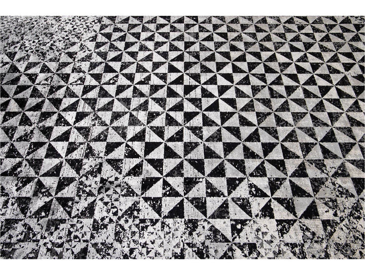 Contemporary Wool and Silk Rug 8 X 11