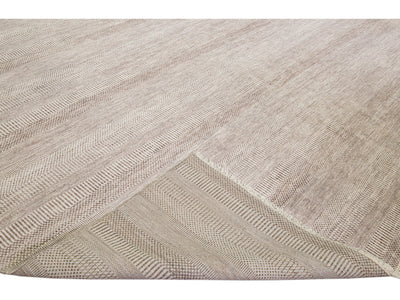 Modern Savannah Handmade Geometric Solid Motif Brown Oversize Wool Rug