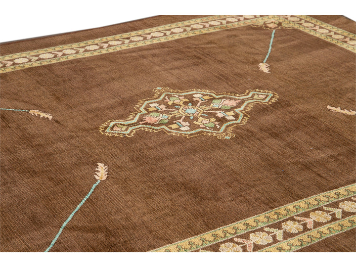 Modern Revival Wool Rug 7 X 8