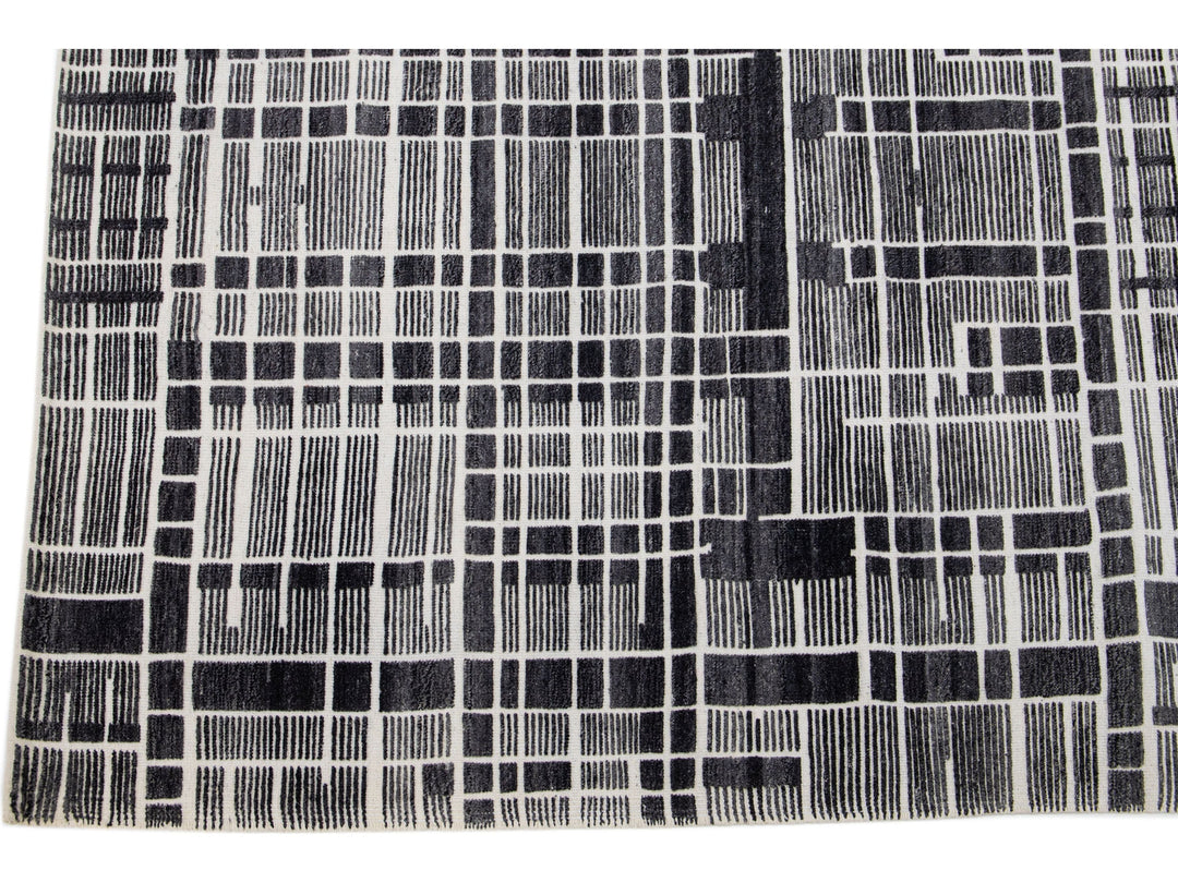 Modern Moroccan Wool Rug 8 X 10