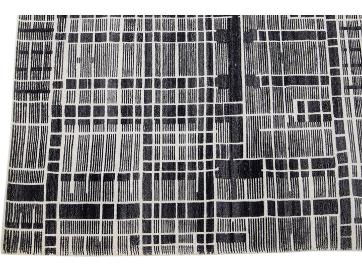 Modern Moroccan Wool Rug 8 X 10