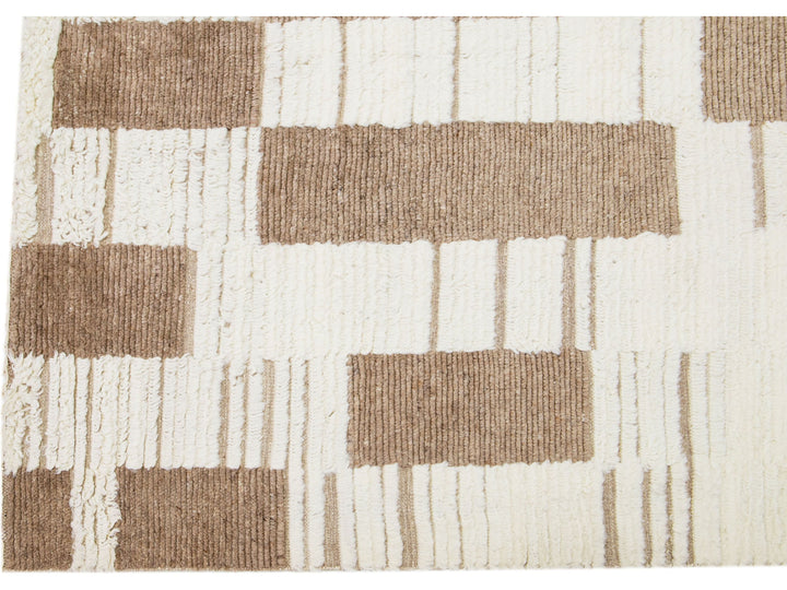 Modern Moroccan Wool Rug 8 X 10