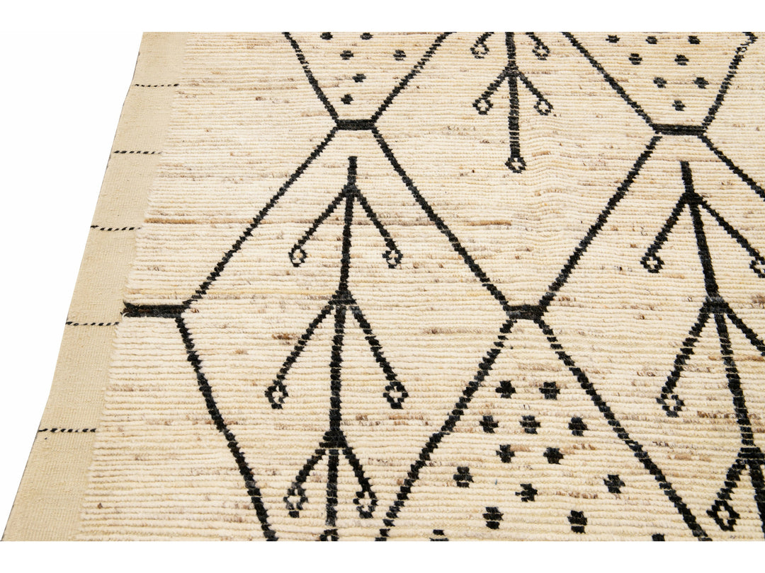 Modern Moroccan Style Handmade Geometric Pattern Beige Boho Wool Rug