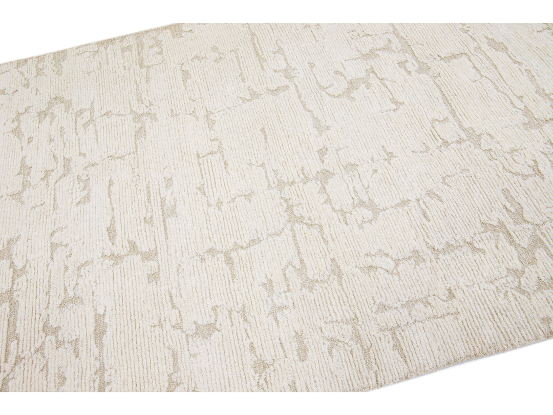 Modern Tufted Moroccan Wool Rug 5 X 7