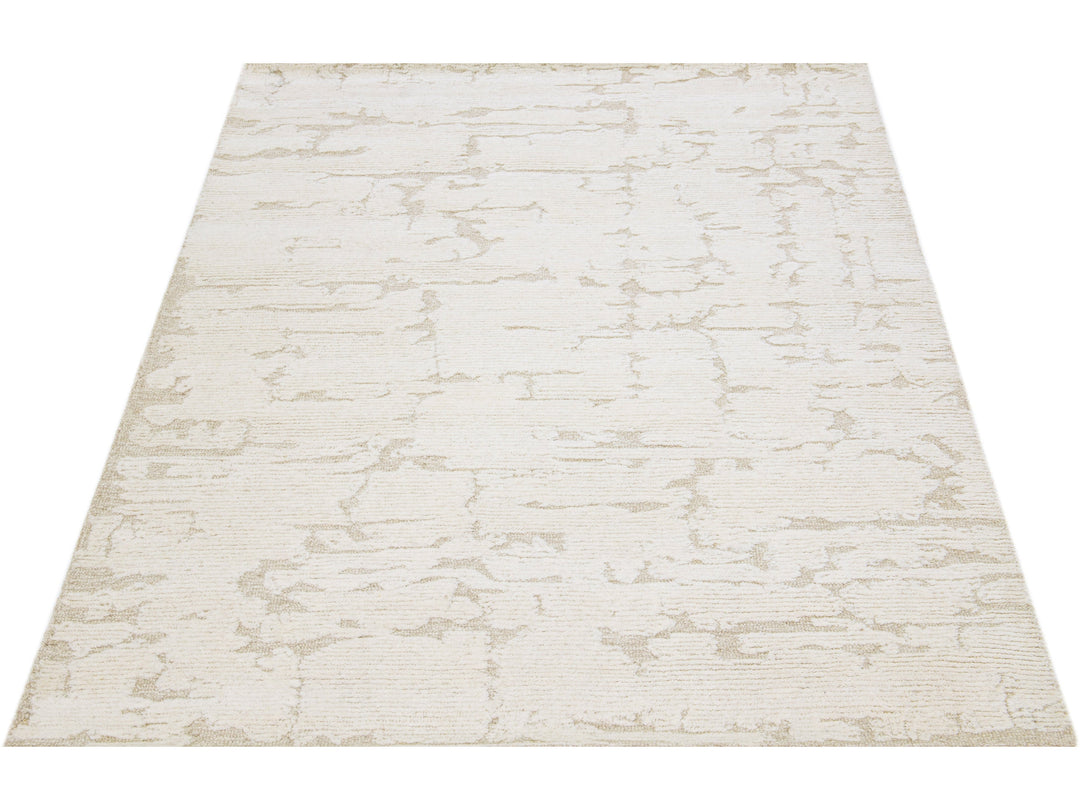Modern Tufted Moroccan Wool Rug 5 X 7