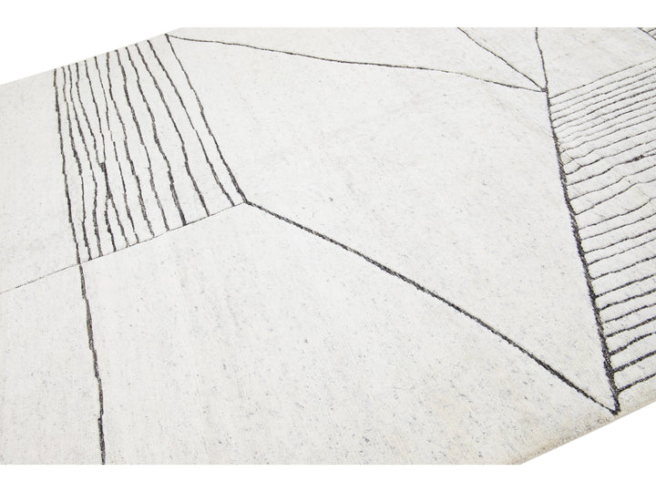 Modern Moroccan Wool Rug 8 X 10