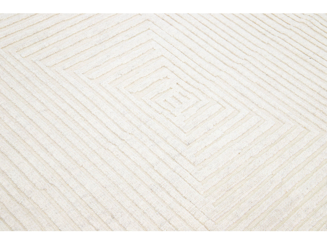 Modern Moroccan Wool Rug 5 X 8