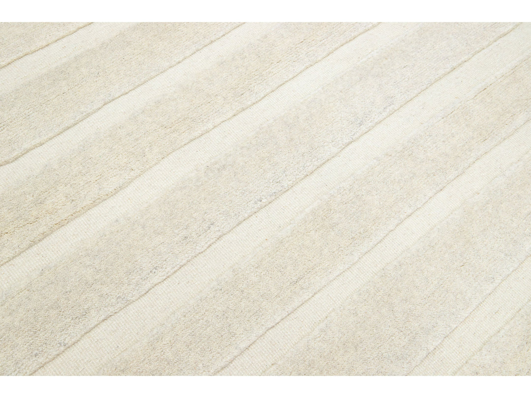 Modern Safi Collection Wool Rug 8 X 10